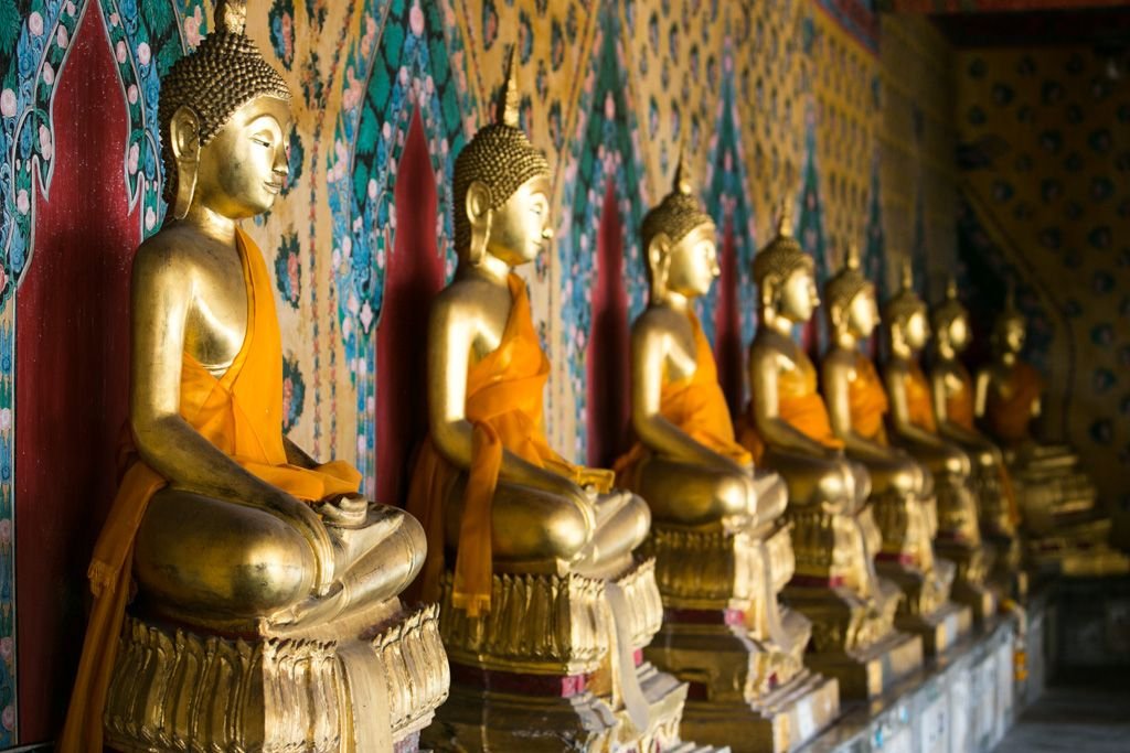 Wat's That? Temple Hopping in Bangkok | Frugal Frolicker