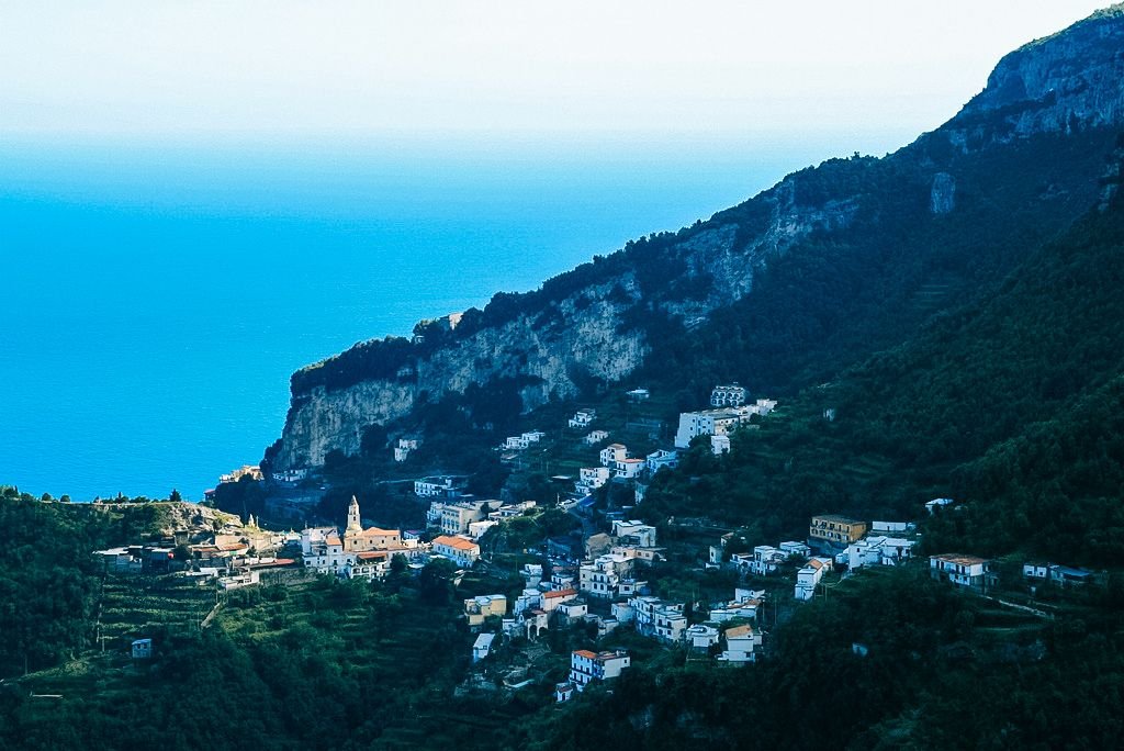 hiking the amalfi coast