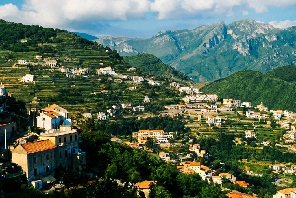 hiking amalfi coast