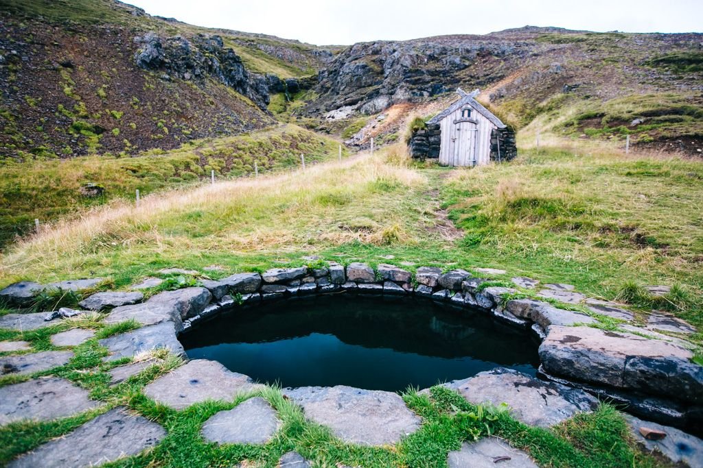 hot pools iceland