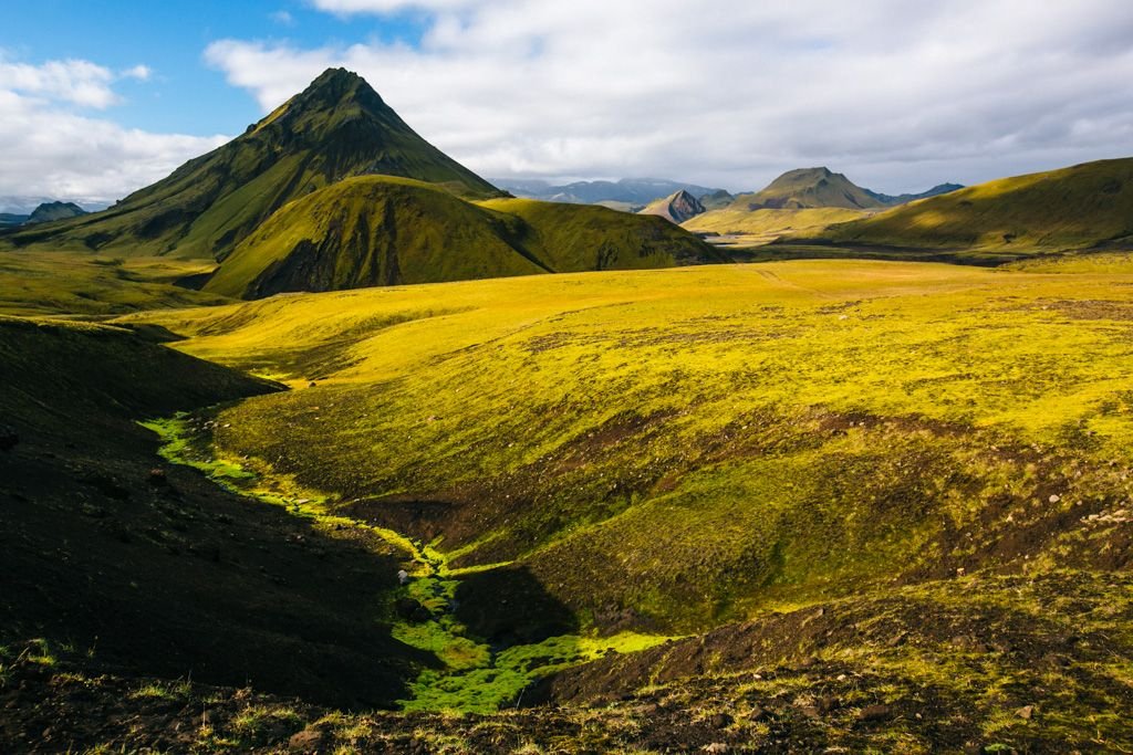 iceland laugavegur