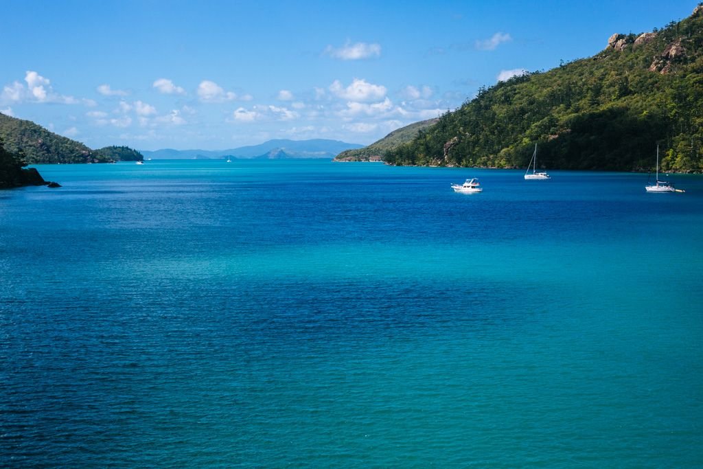 Whitsundays sailing trip on Solway Lass