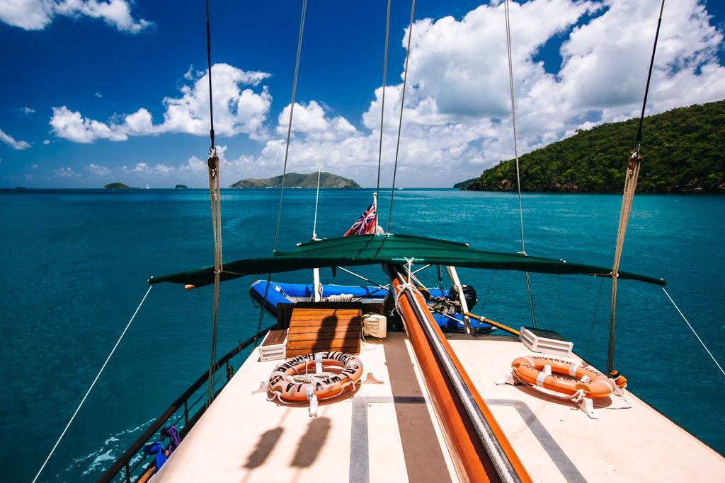 Whitsundays sailing trip on Solway Lass