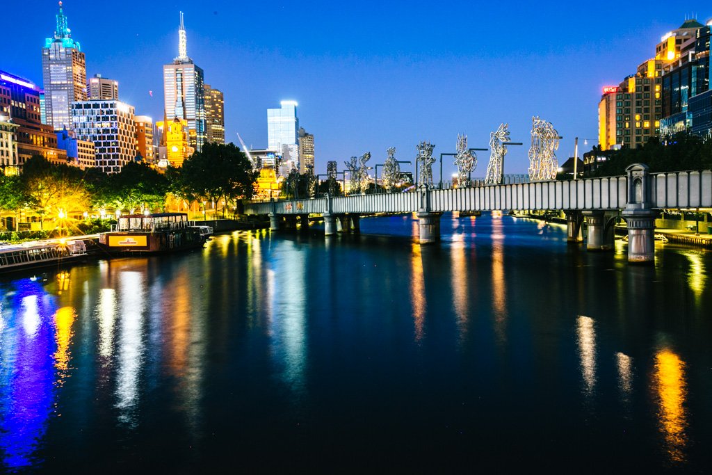 Melbourne by night