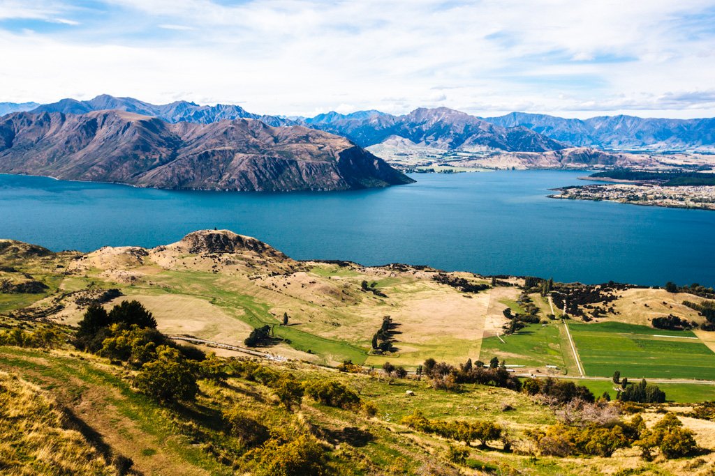 hiking roys peak