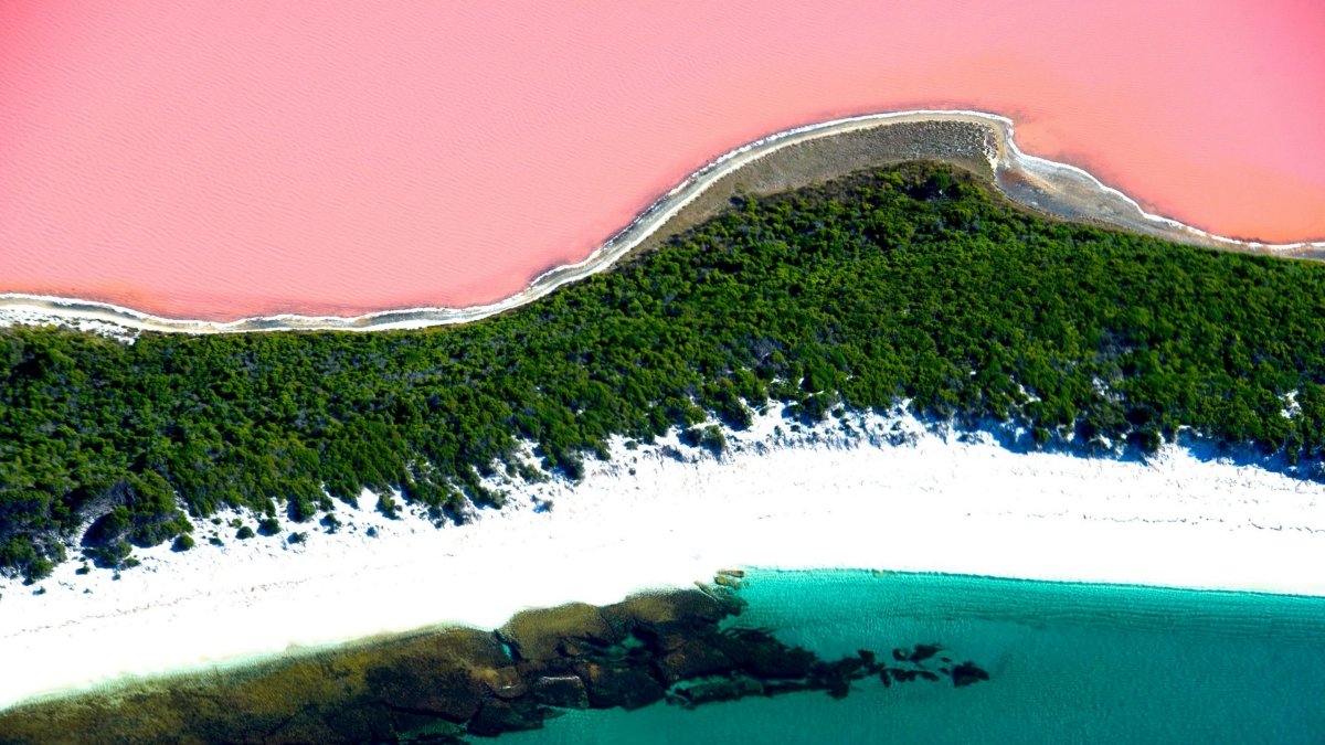 pink lake esperance