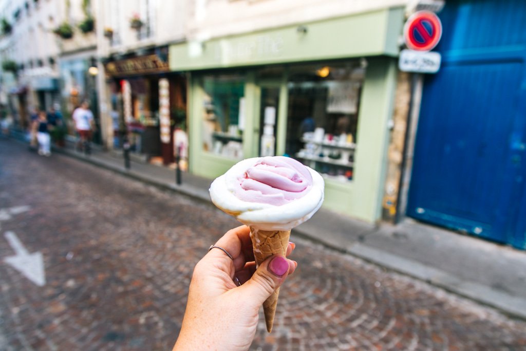 ice cream in paris