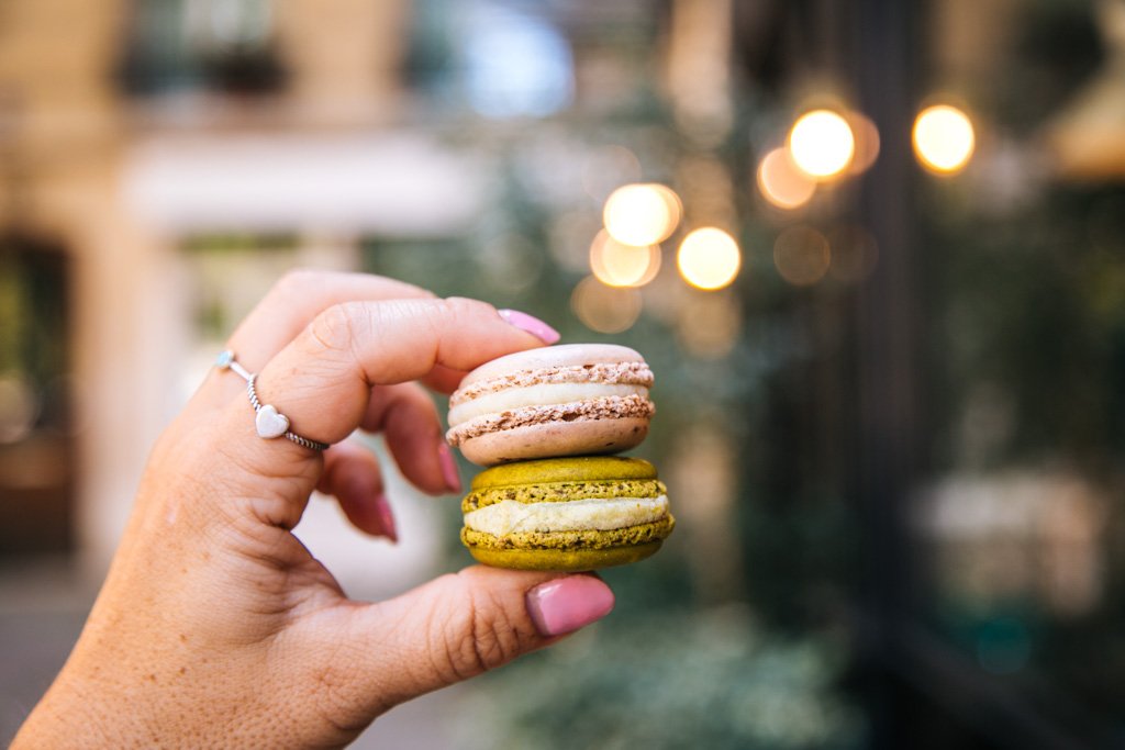 paris macarons