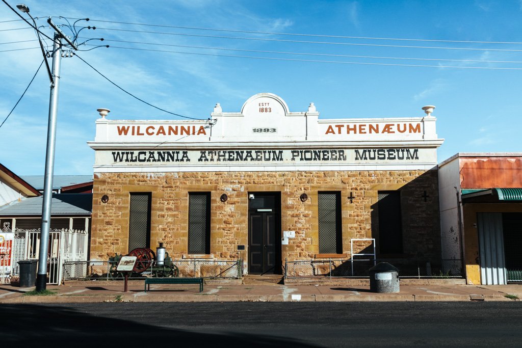 broken hill to sydney