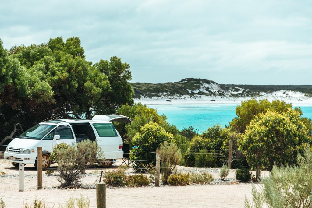 lucky bay camping