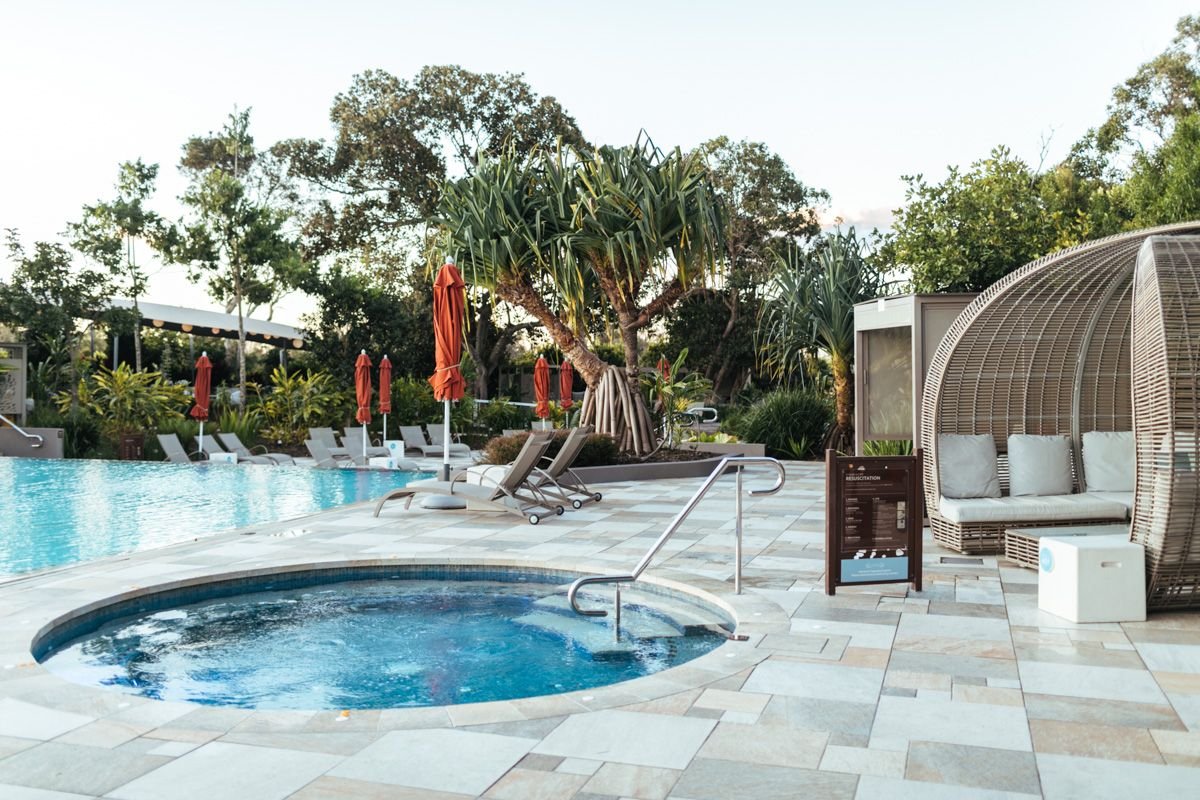 elements of byron lagoon pool