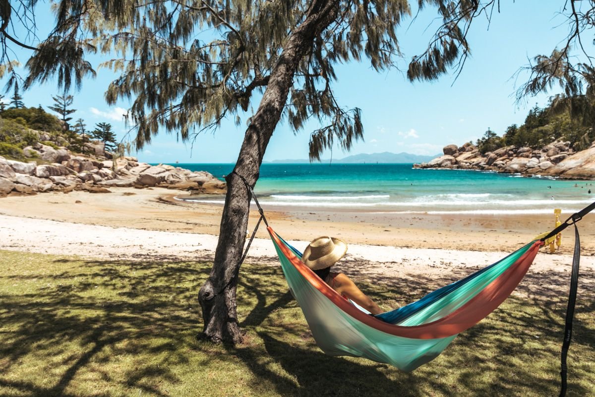 magnetic island alma bay