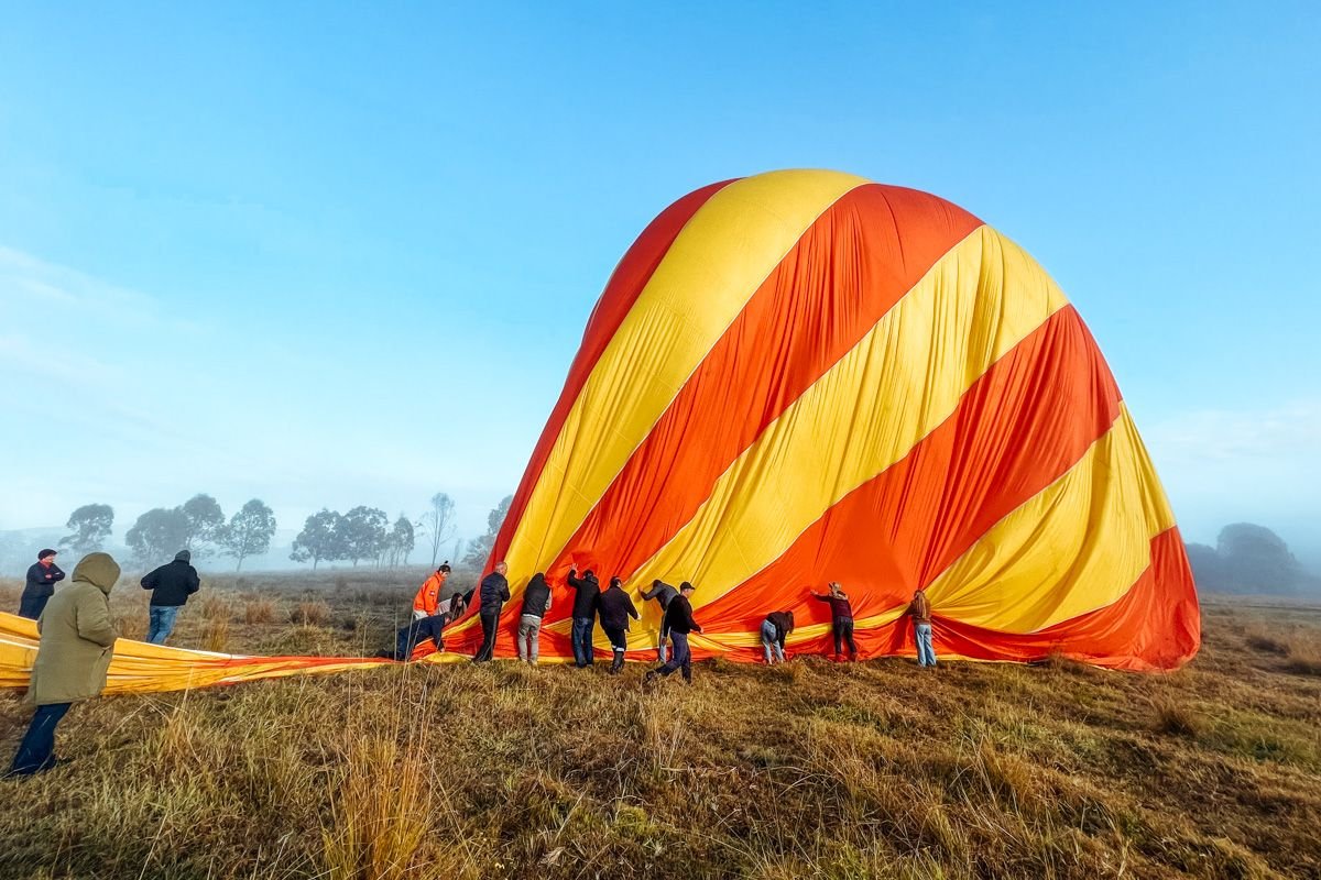 hot air balloon in gold coast