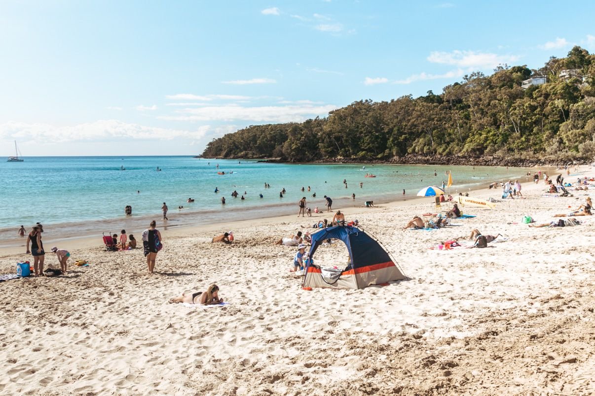 noosa main beach