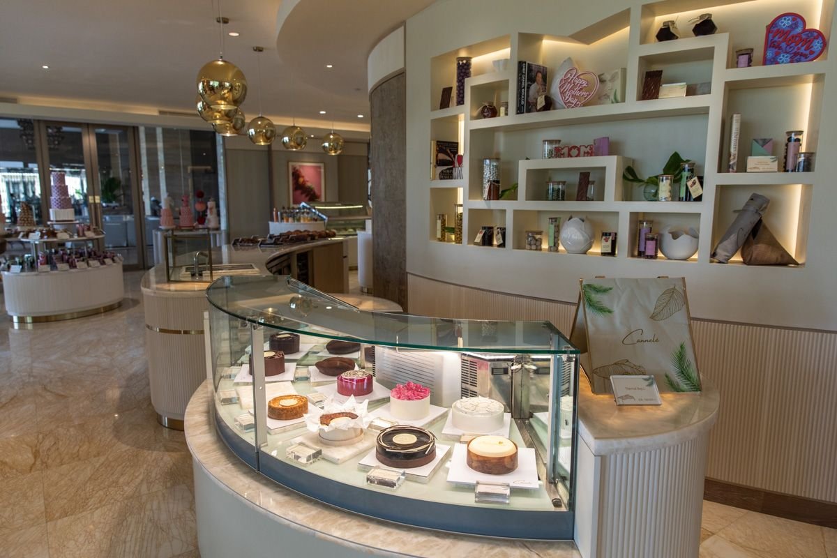 mulia hotel in nusa dua